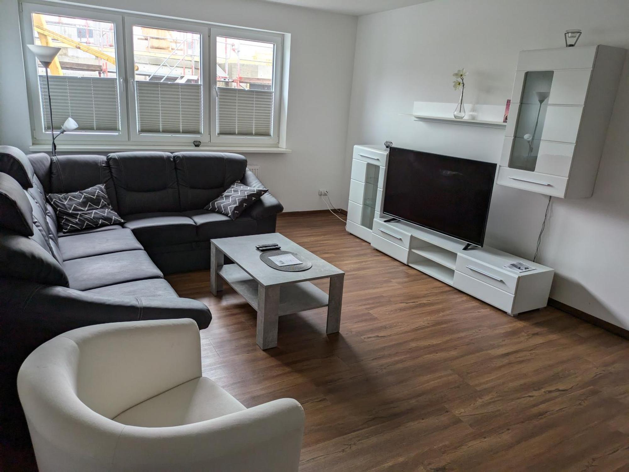 Schoene Einfache Ferienwohnung Zwischen Stadt Und Meer Wilhelmshaven Bagian luar foto